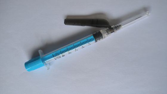 医学のスポイトおよび針使い捨て可能な3ml